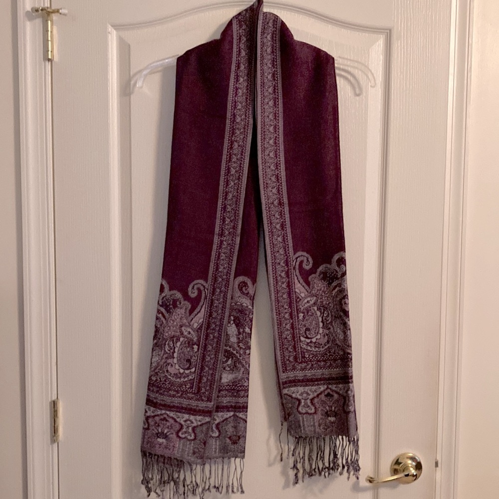 NWOT Scarf Ruana Wrap